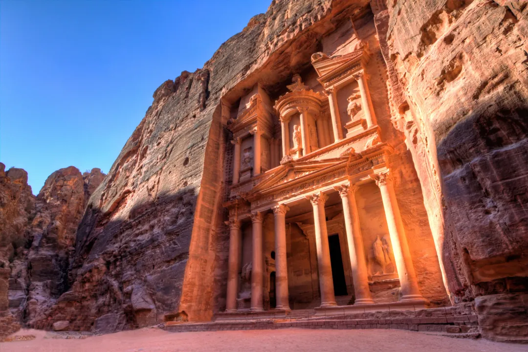 إرثٌ ينبض من عجائب التاريخ - البتراء، الأردن